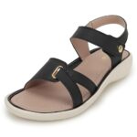 Vendoz Women Stylish Cream Flat Sandals